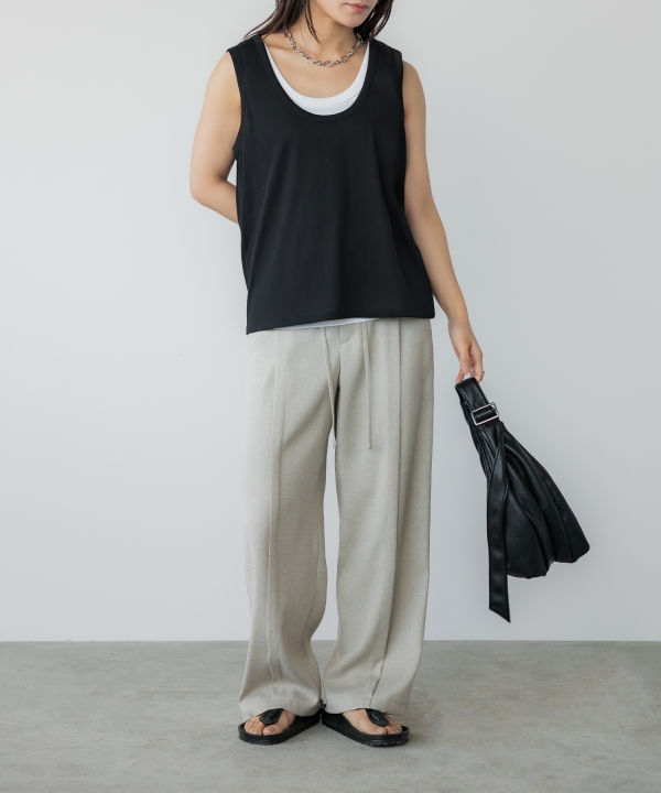 【完売品】crewreピンタックスラブストレートパンツ crewre online shop / ピンタックスラブストレートパンツ