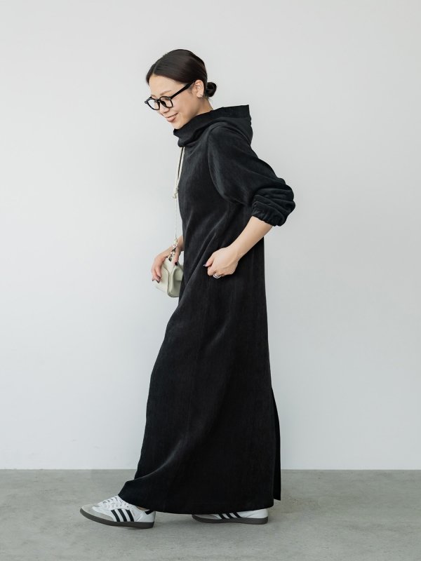 crewre online shop / ベルベットフードワンピース