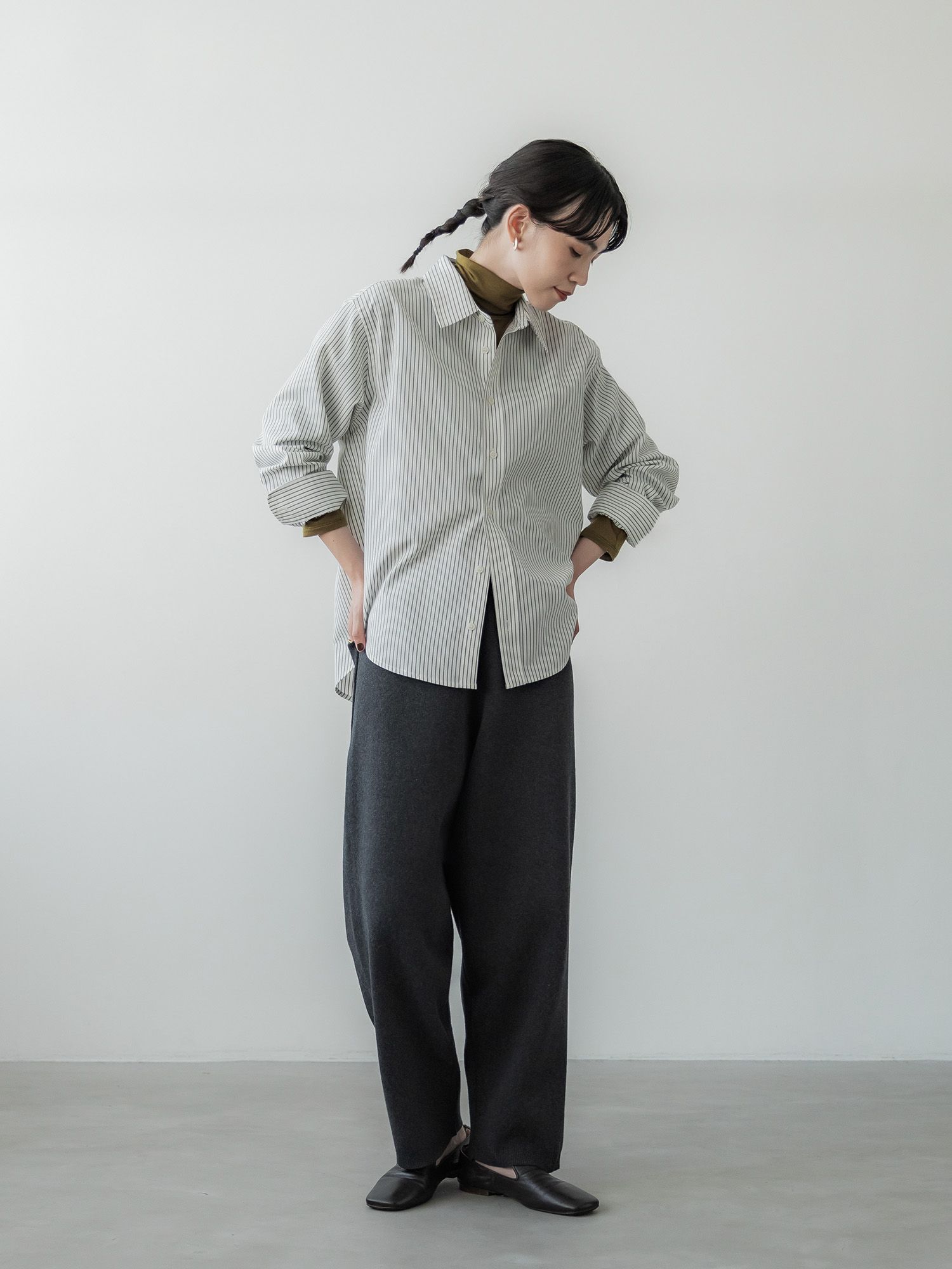 バックステッチレギュラーシャツ