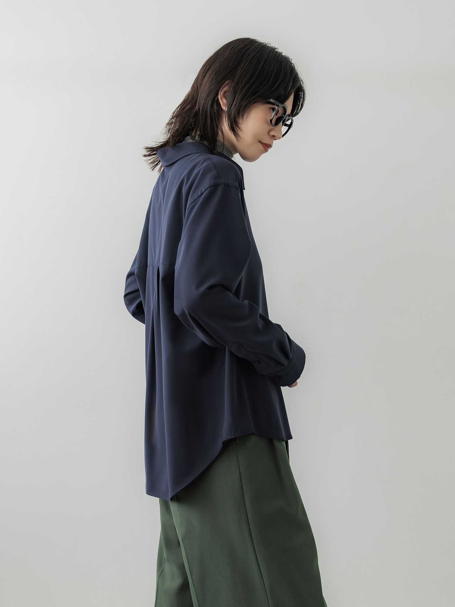 バックステッチレギュラーシャツ