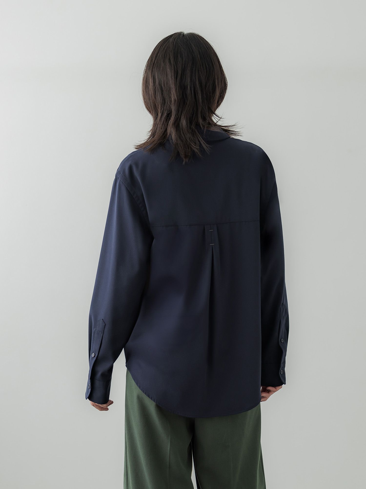 バックステッチレギュラーシャツ