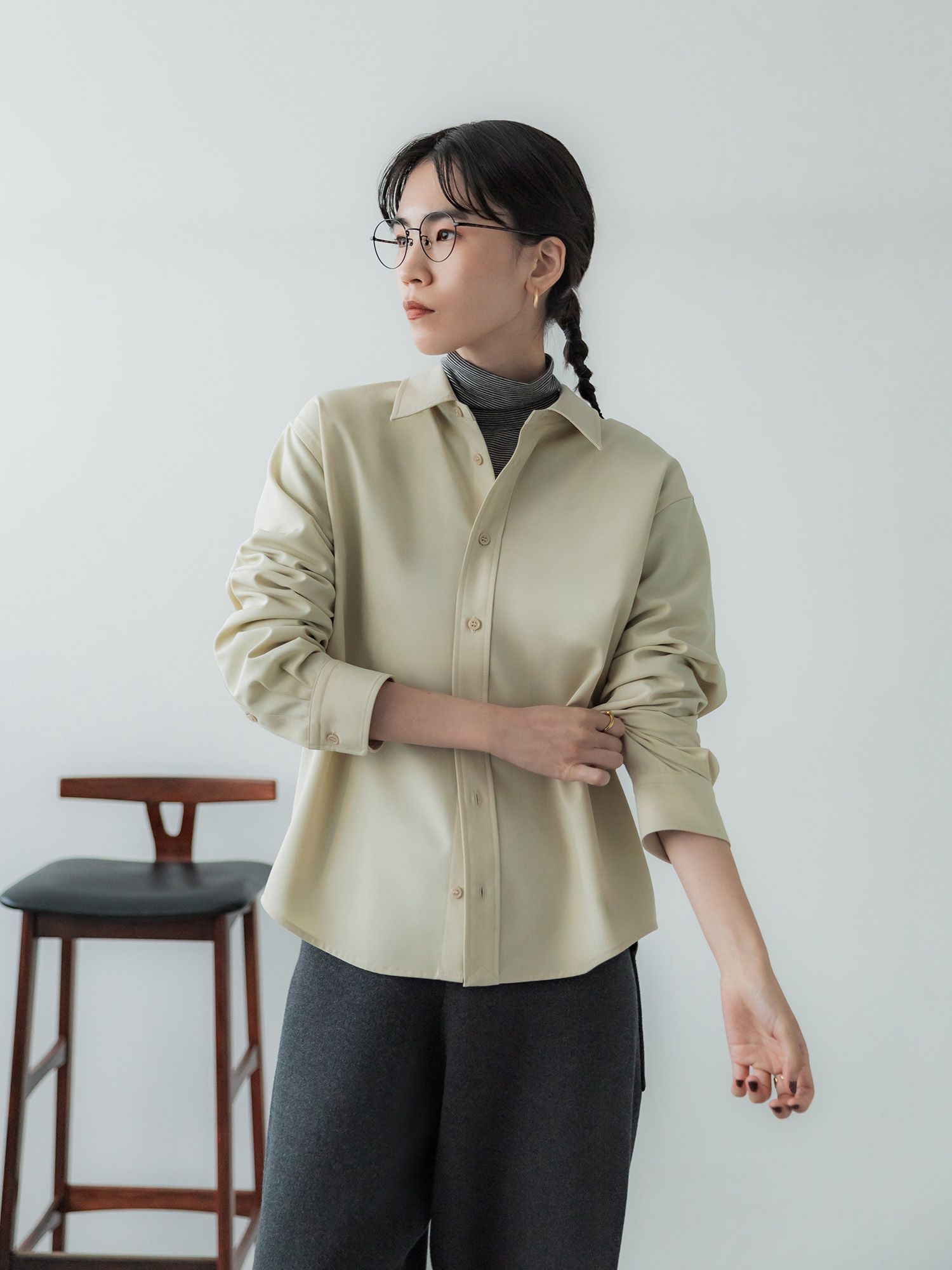 バックステッチレギュラーシャツ