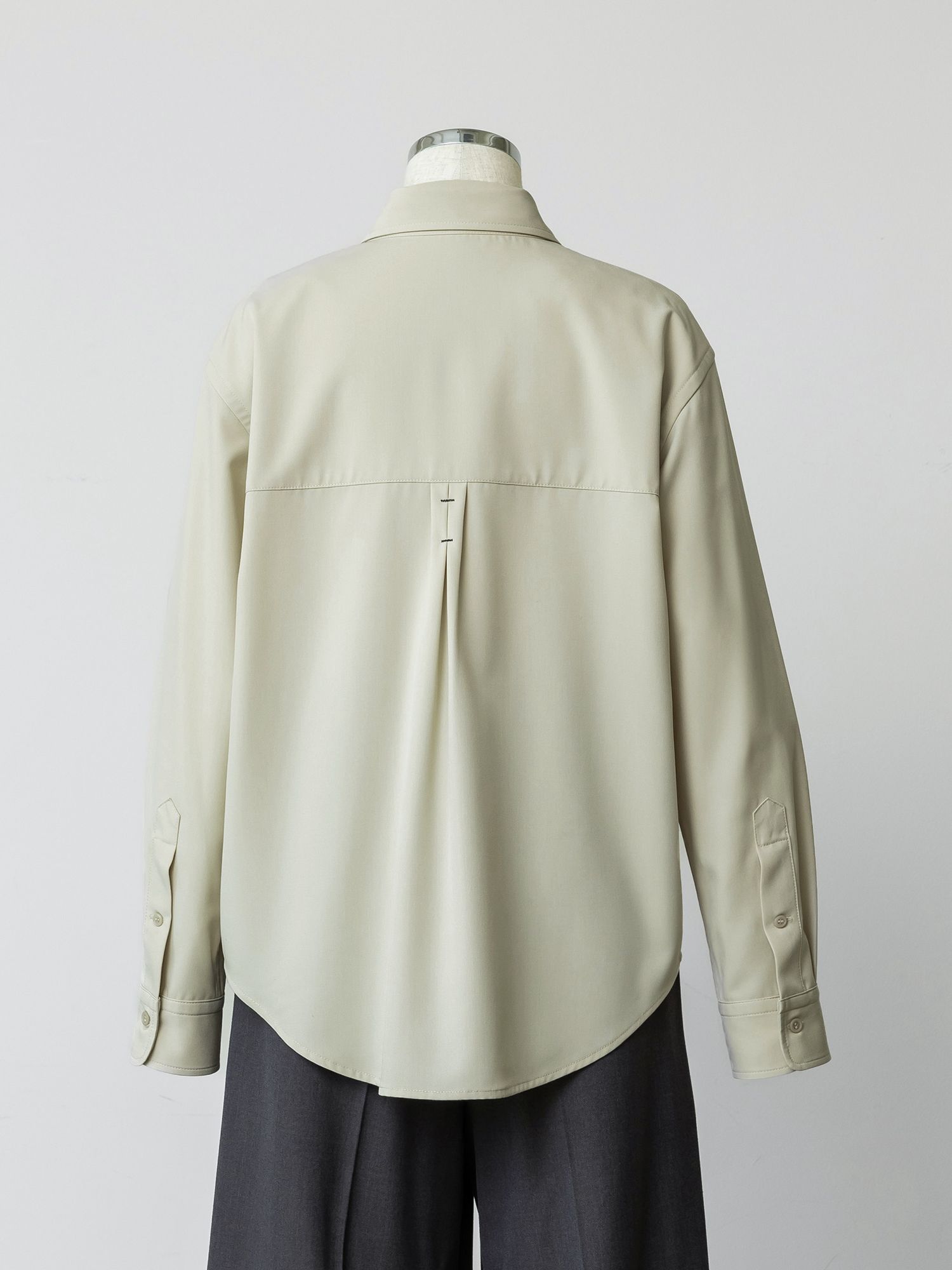 バックステッチレギュラーシャツ