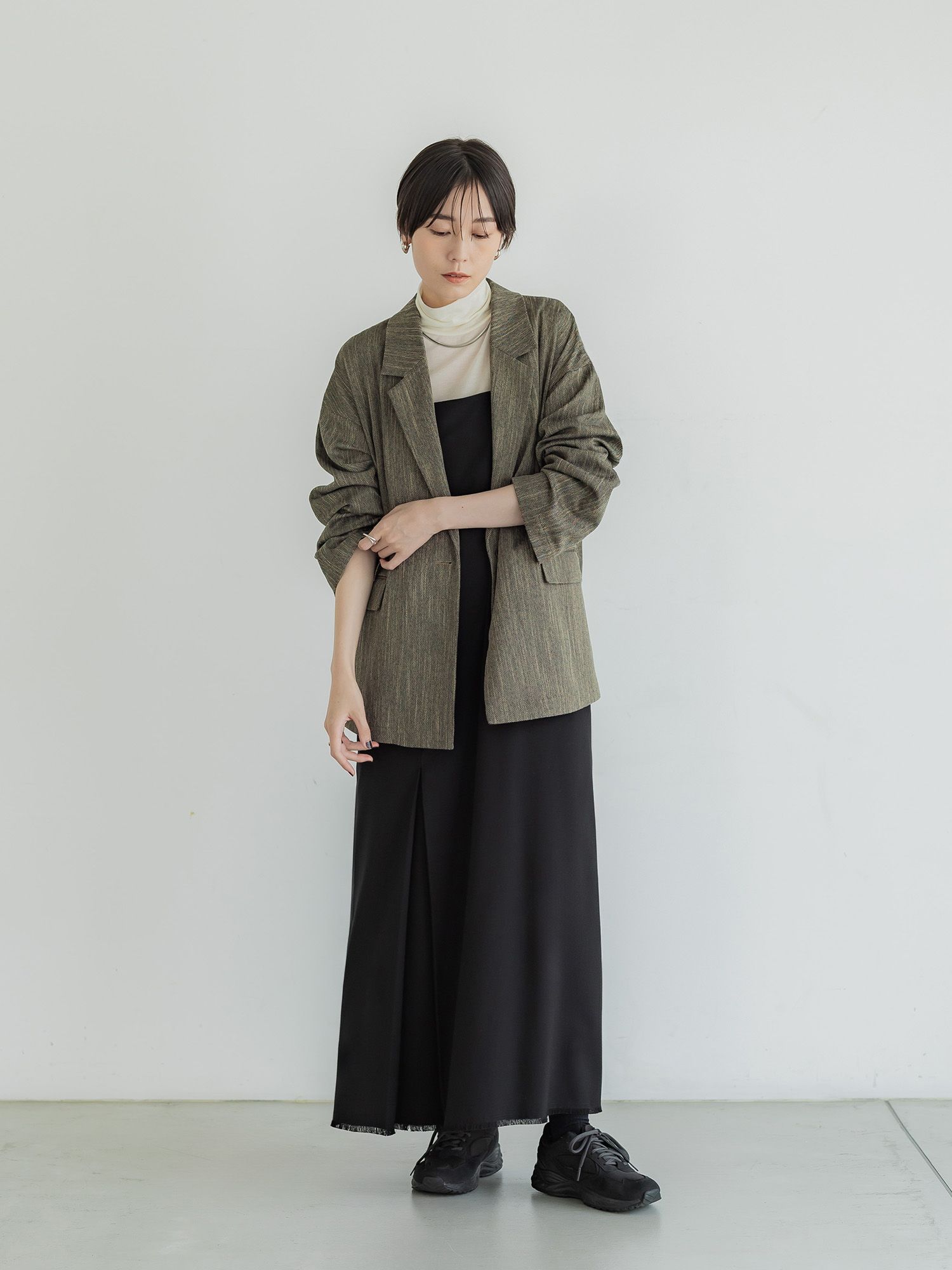 シルクブレンドハイネックトップス