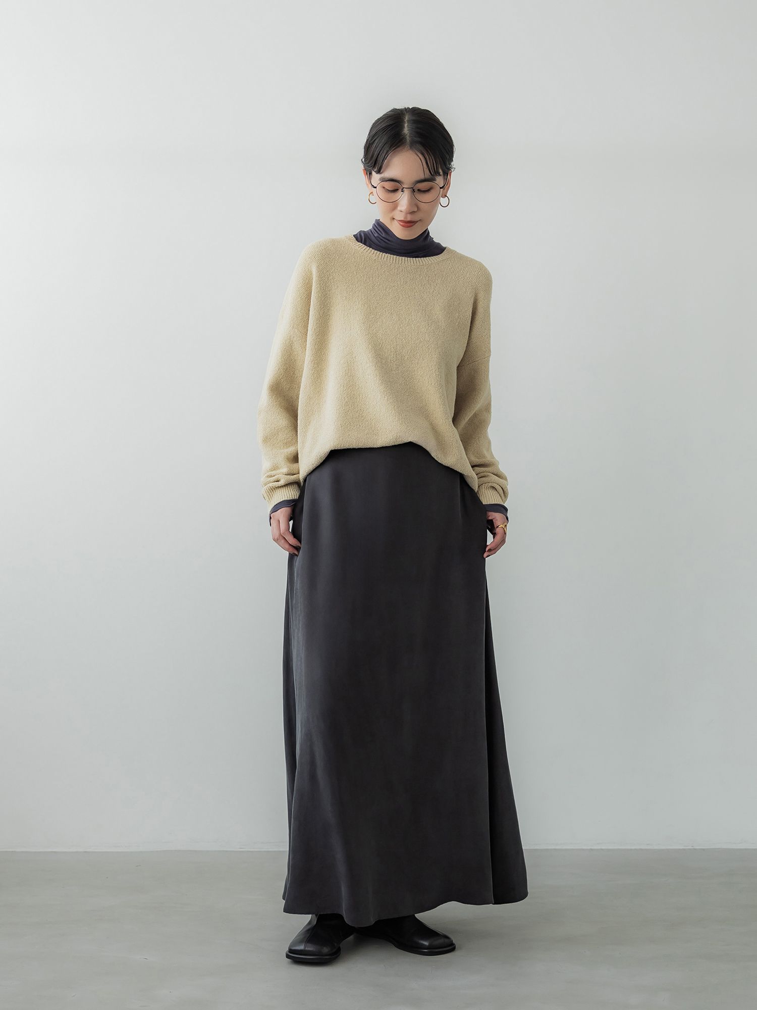 シルクブレンドハイネックトップス