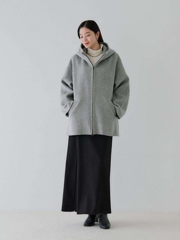 ちい　【新品】LaTotalite リバーフードミドルコート　ブラック ちい様専用 【新品】LaTotalite リバーフードミドルコート ブラック