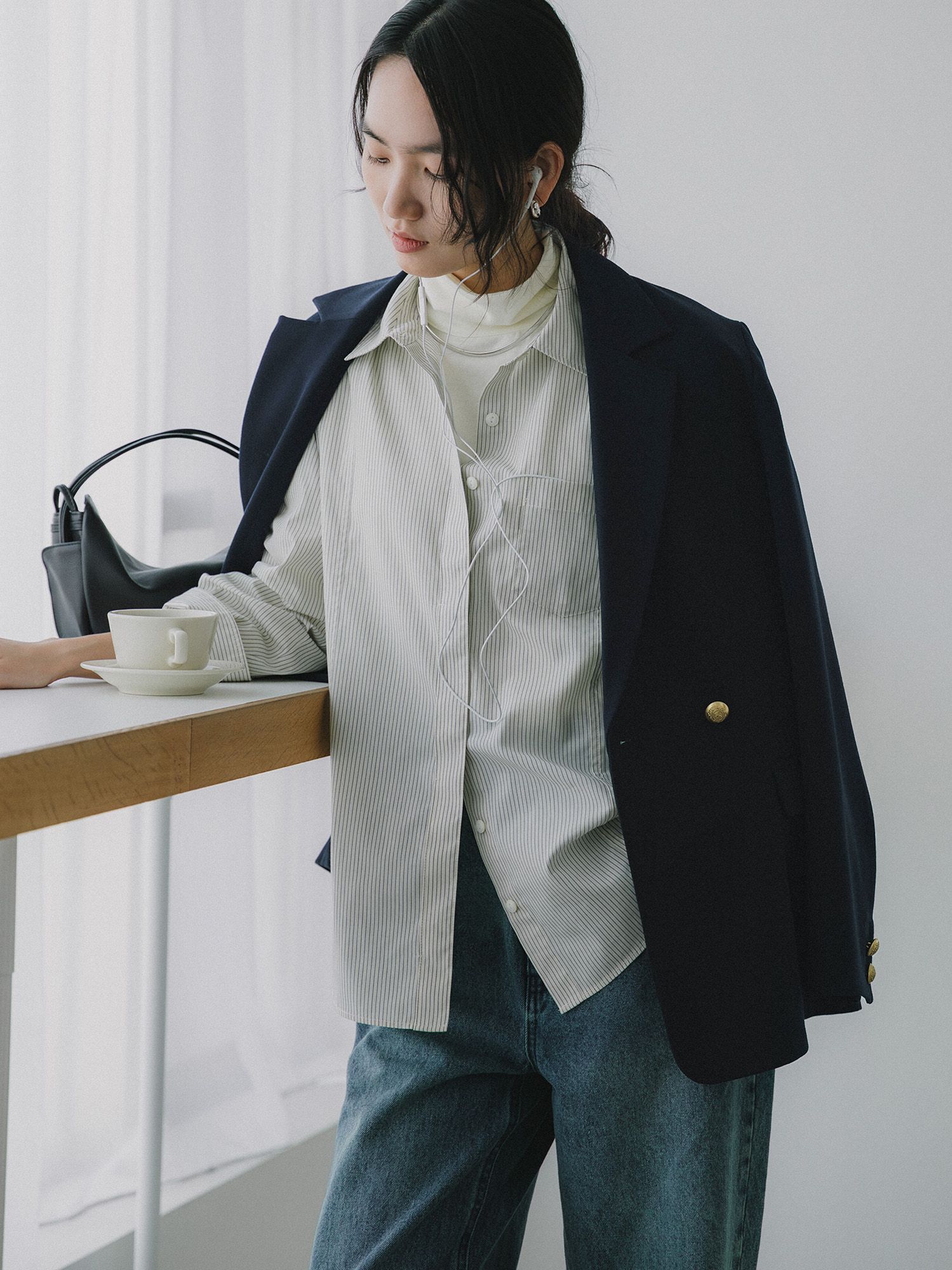 ストライプパネルシームシャツ