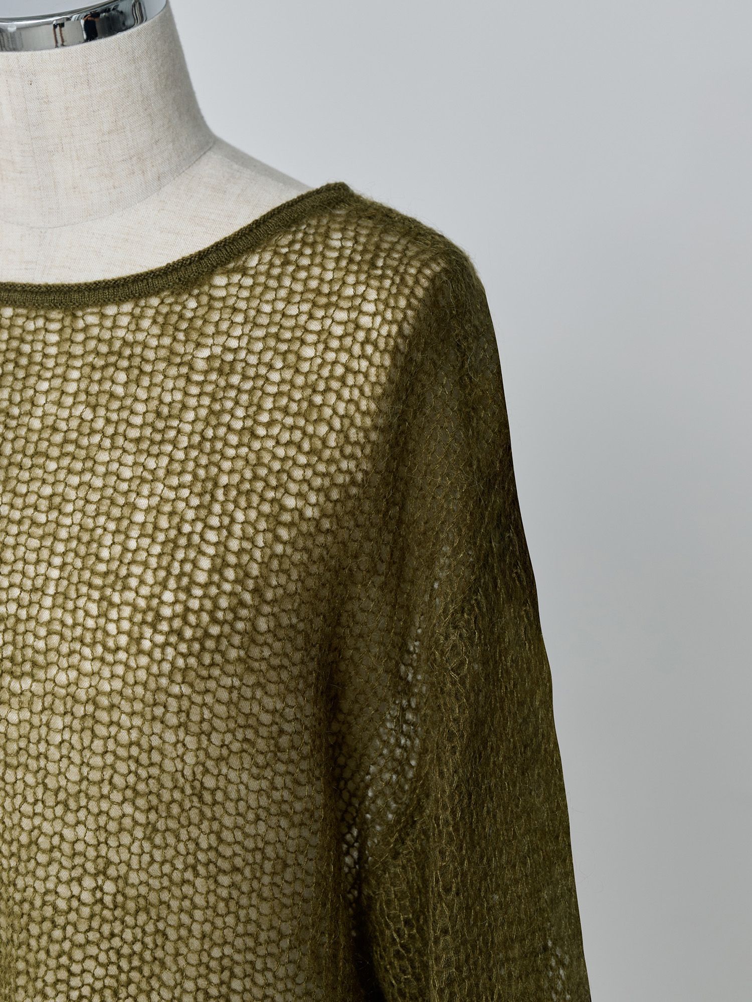 モヘヤミックスシアールーズニット