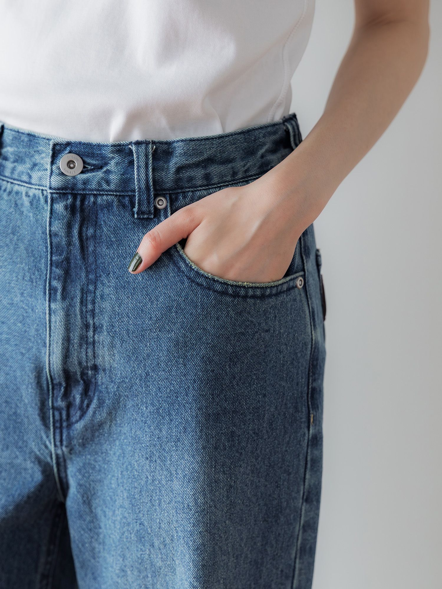 アジャスタブルIラインデニムパンツ