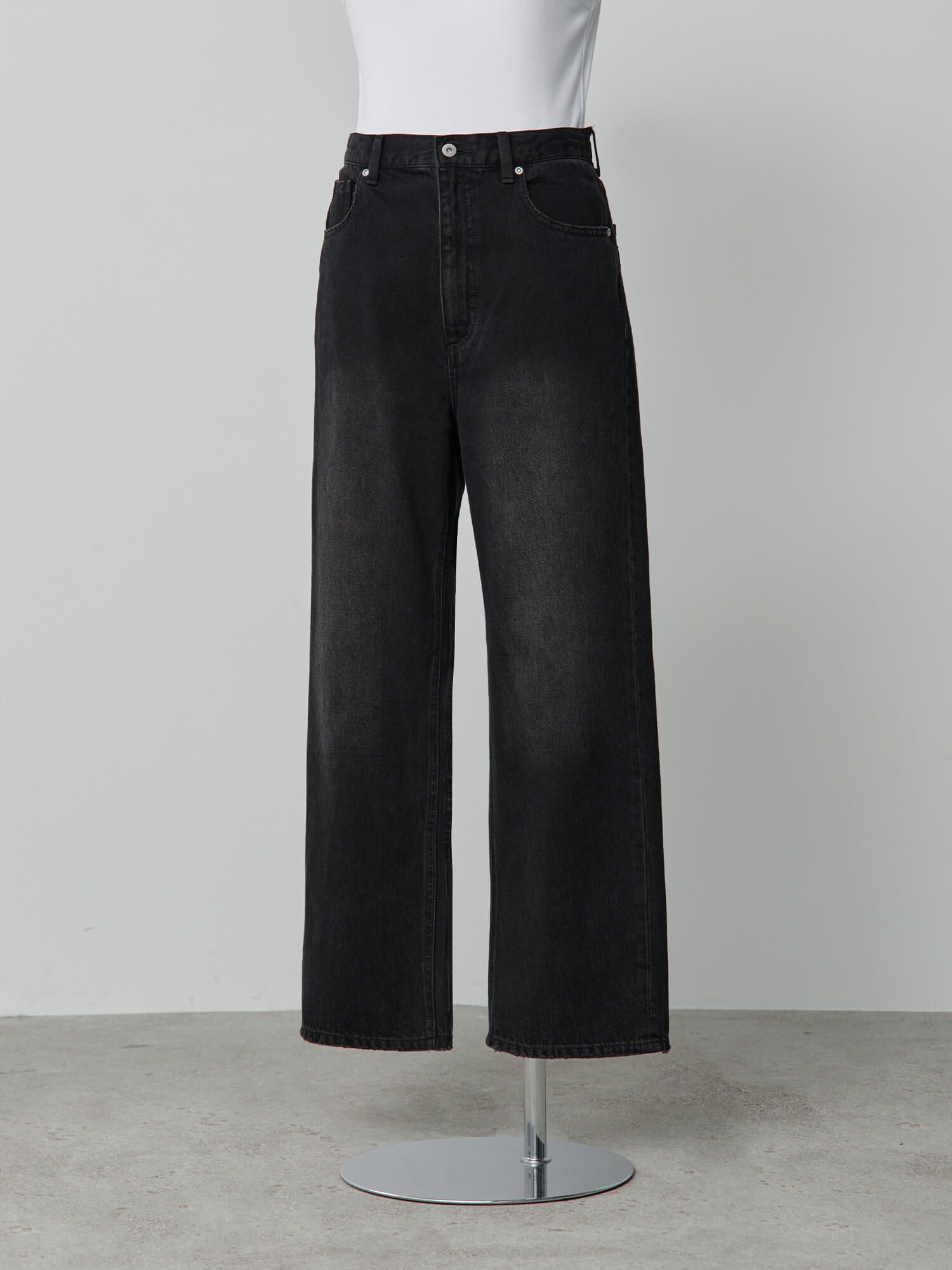 アジャスタブルIラインデニムパンツ