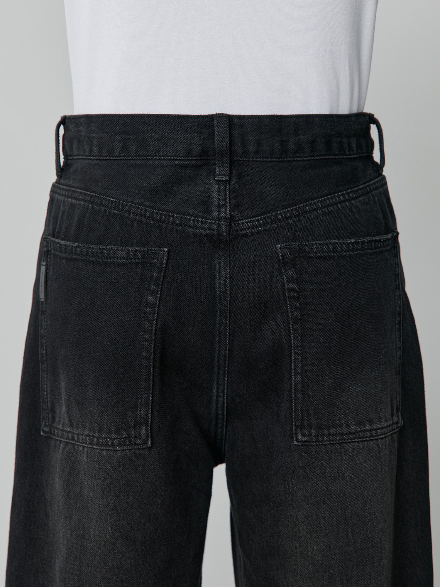 アジャスタブルIラインデニムパンツ