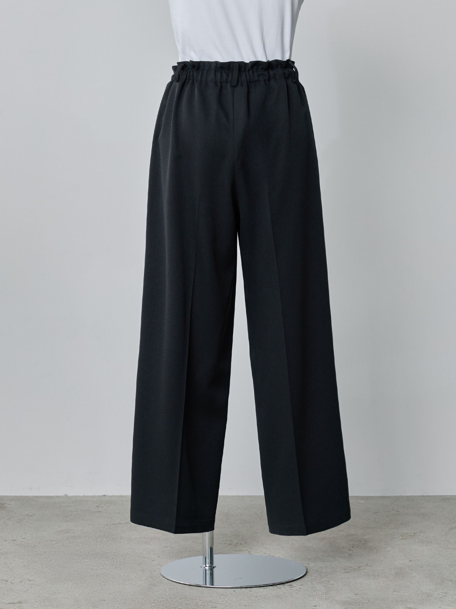 フリーウエストベルテッドパンツ
