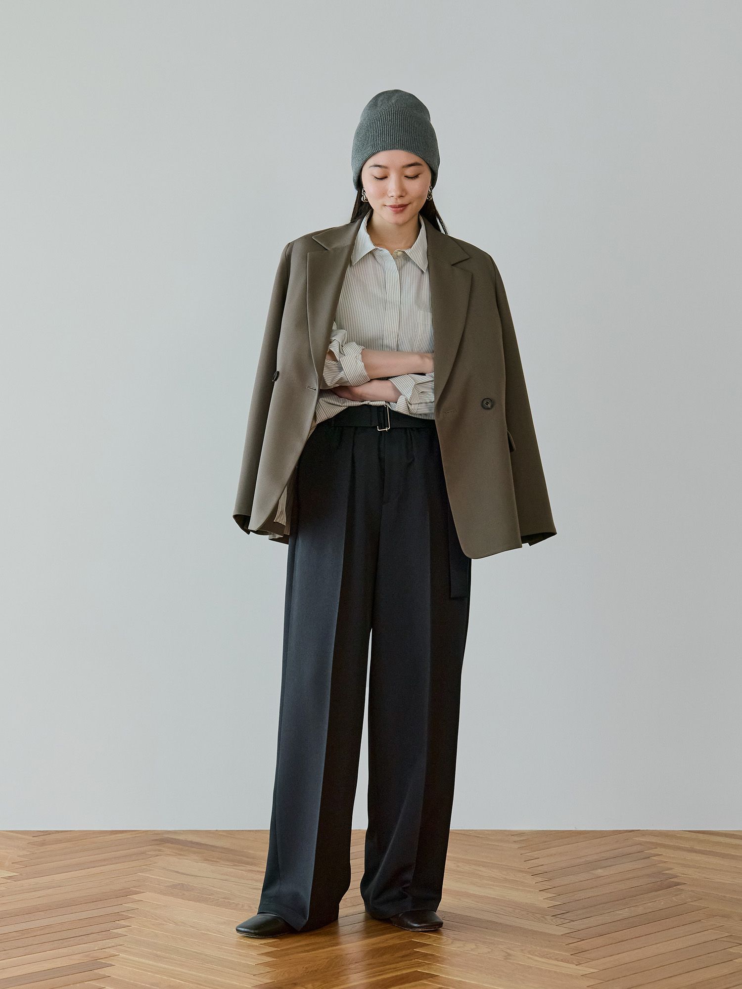 フリーウエストベルテッドパンツ