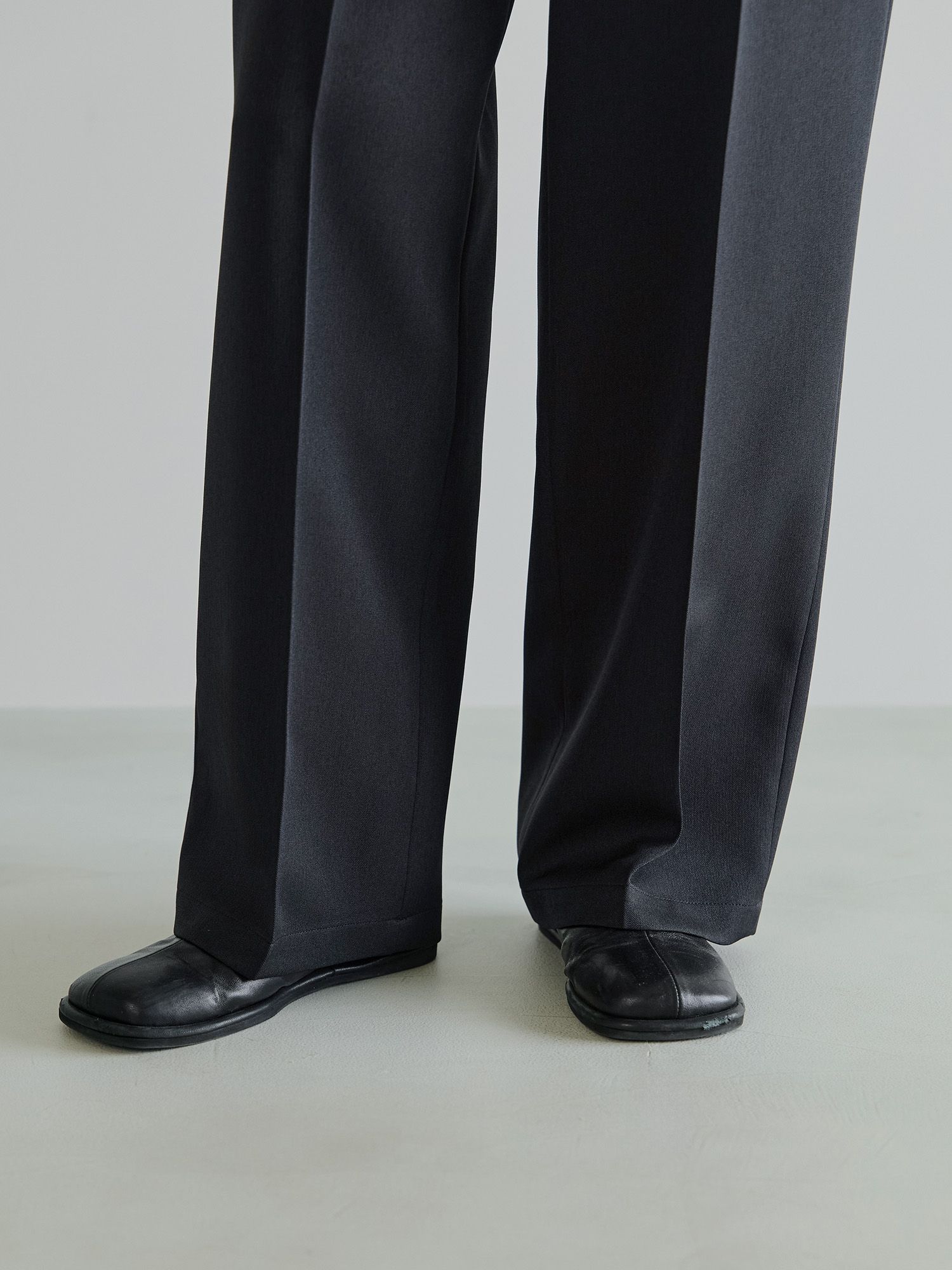 フリーウエストベルテッドパンツ