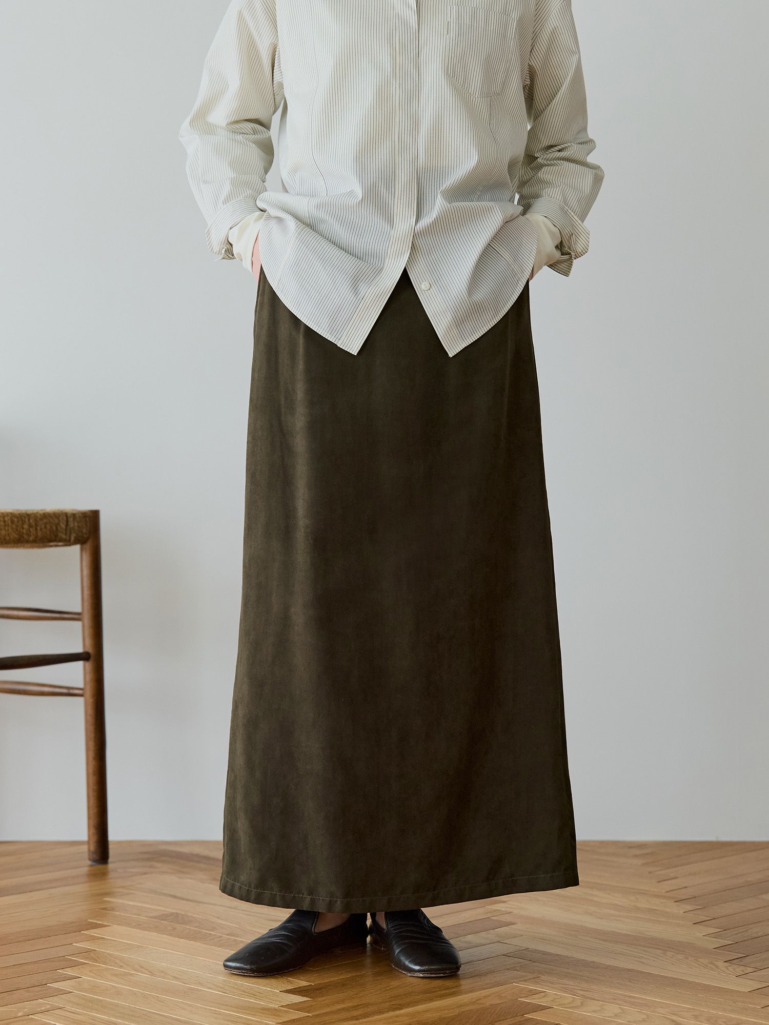 フェイクスウェードIラインスカート
