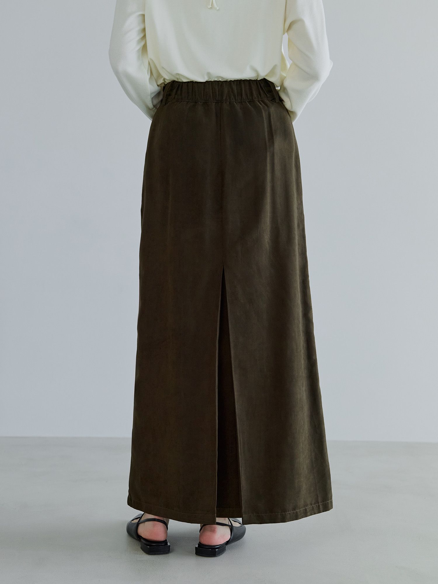 フェイクスウェードIラインスカート