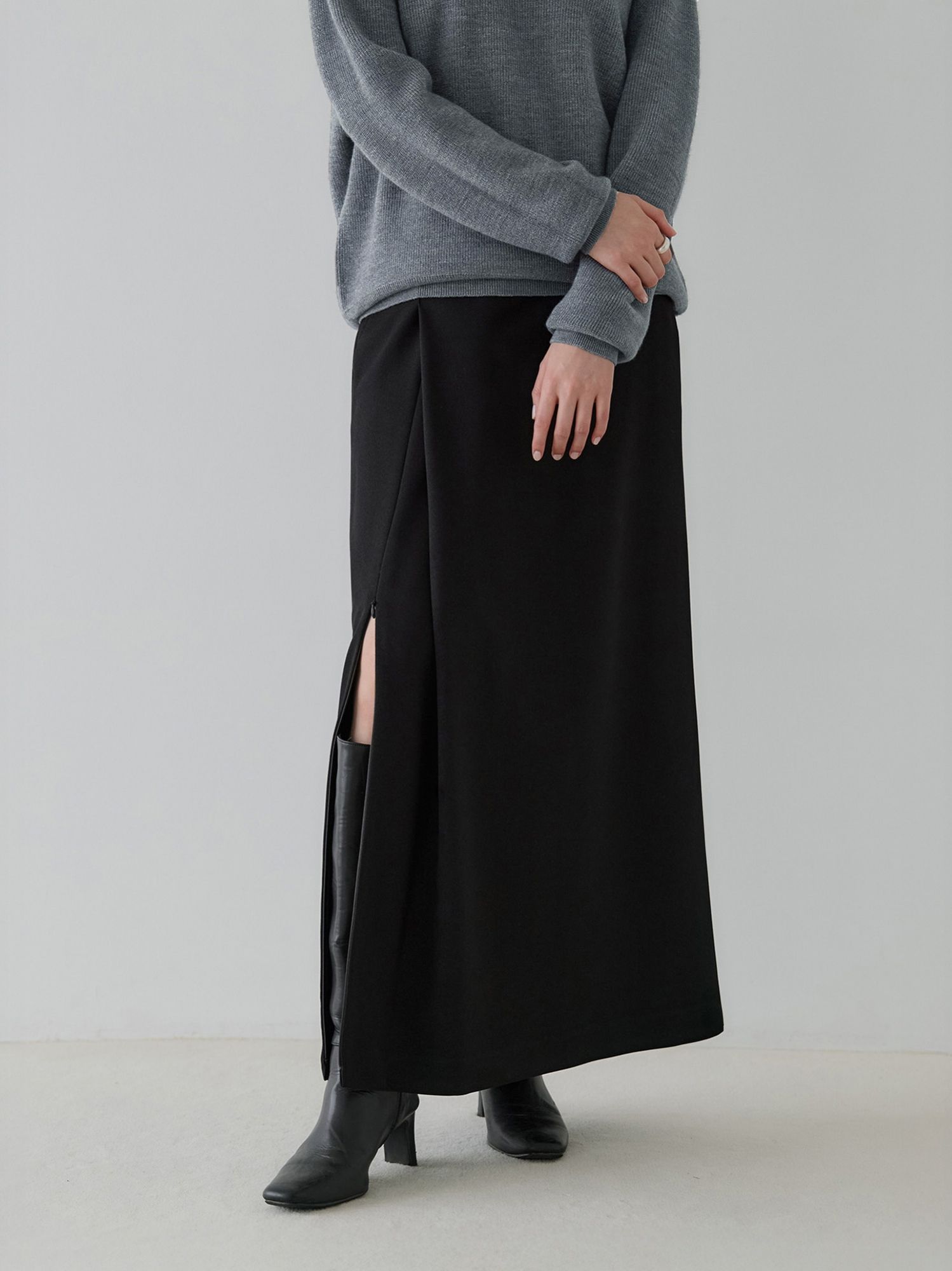 【新品未使用】crewre3wayスリットIラインスカート black サイズ2 crewre online shop / 3wayスリットIラインスカート