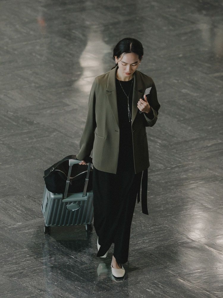 【crewre】ポケッタブルストレッチジャケット(ブラック／サイズ2) crewre online shop / ポケッタブルストレッチジャケット