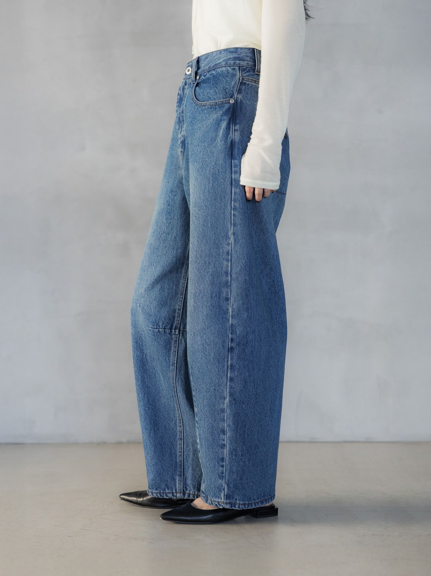 ソフトカーヴィーデニムパンツ