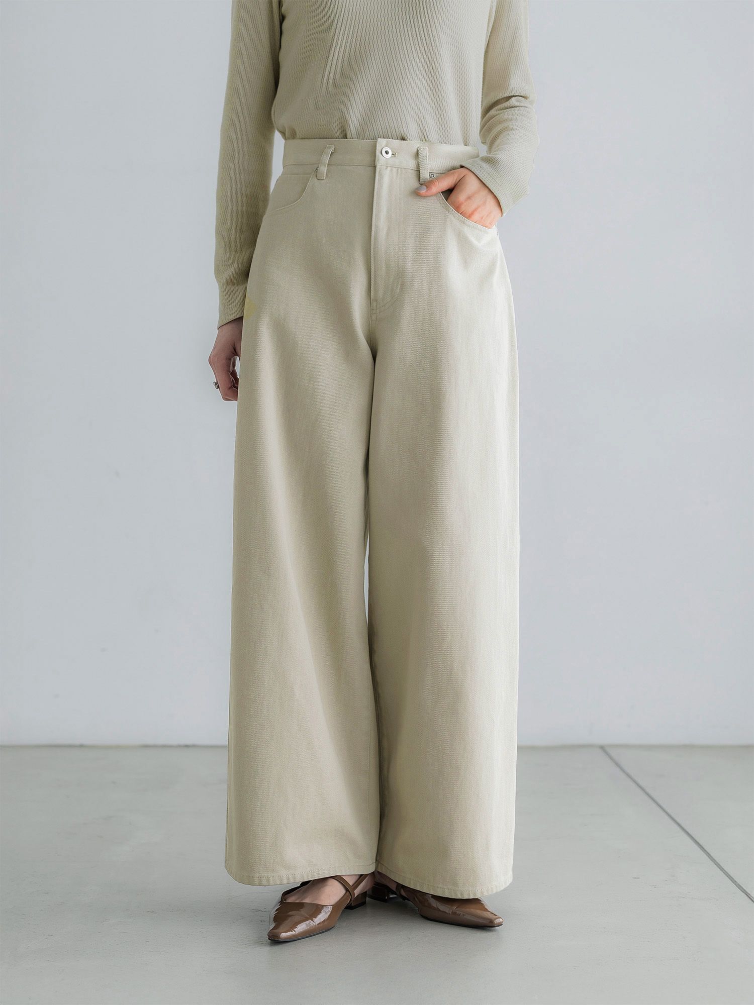 ヴィンテージライクワイドパンツ
