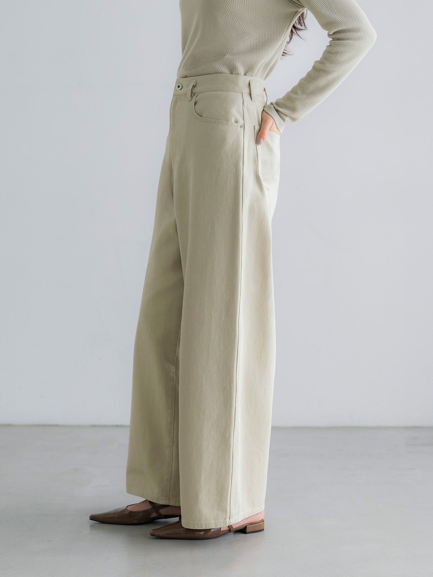 ヴィンテージライクワイドパンツ