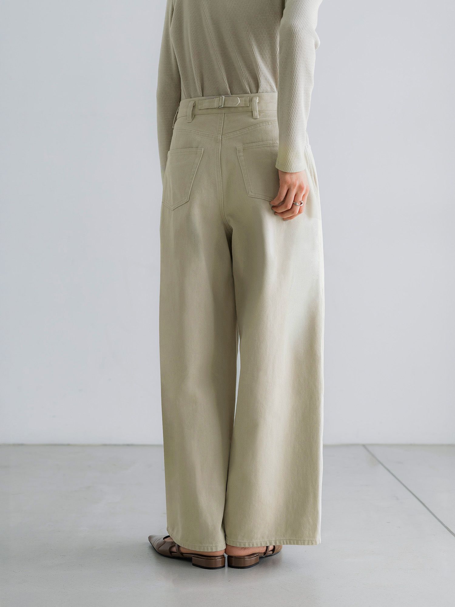 ヴィンテージライクワイドパンツ