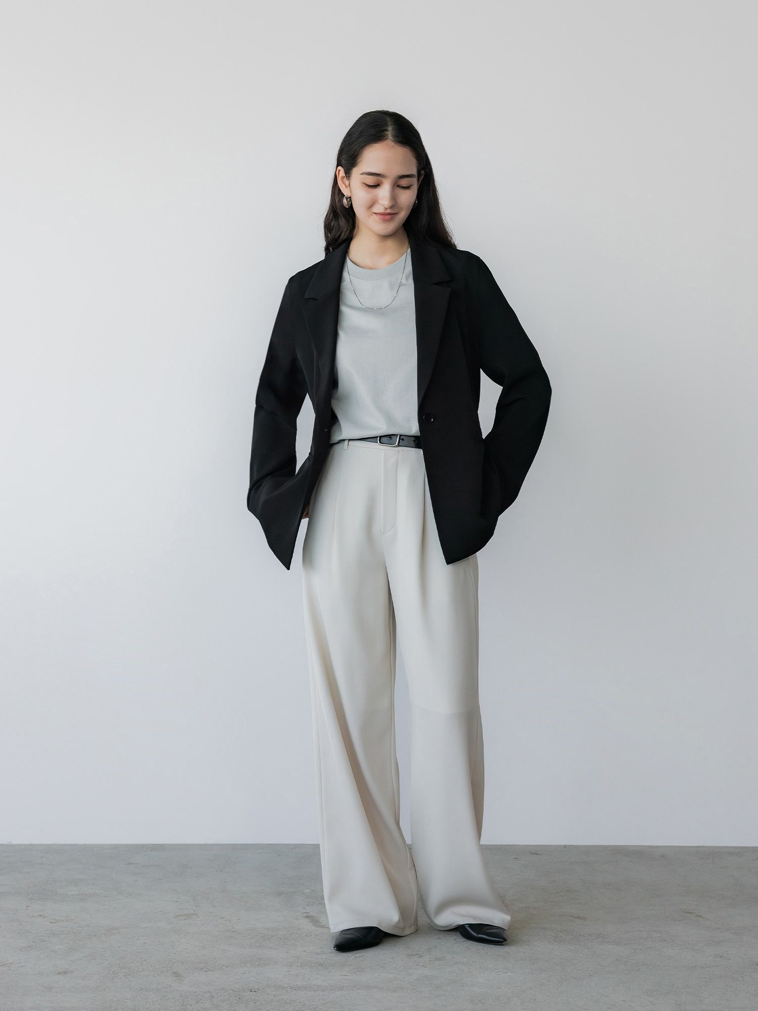 ウォーターリペレントスラックス