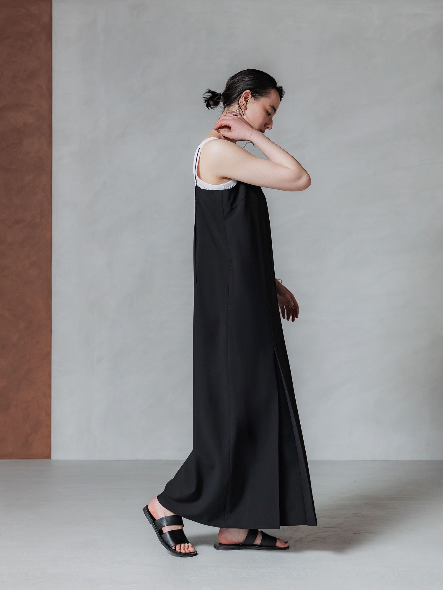 ボックスタックキャミワンピース