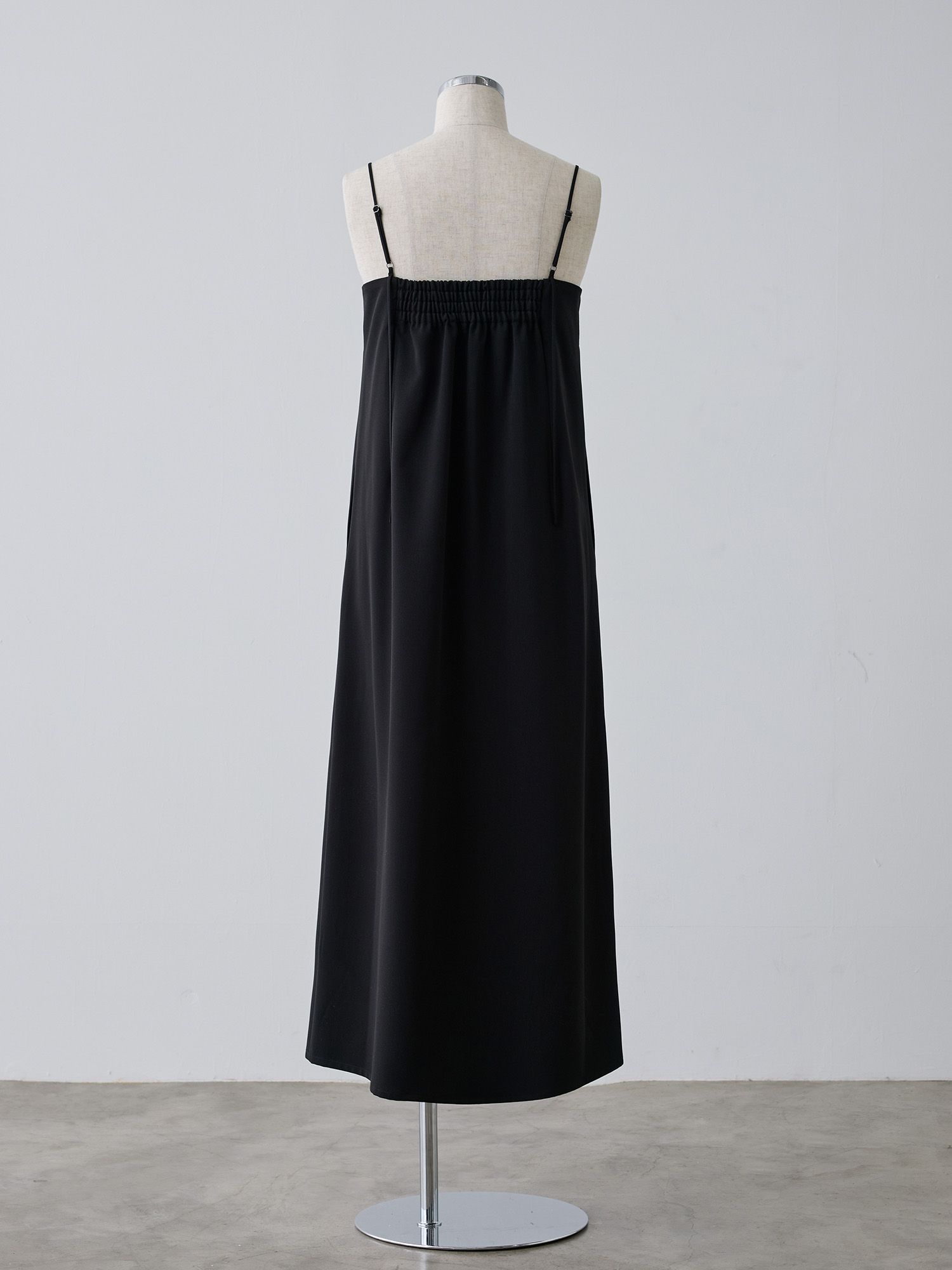 ボックスタックキャミワンピース