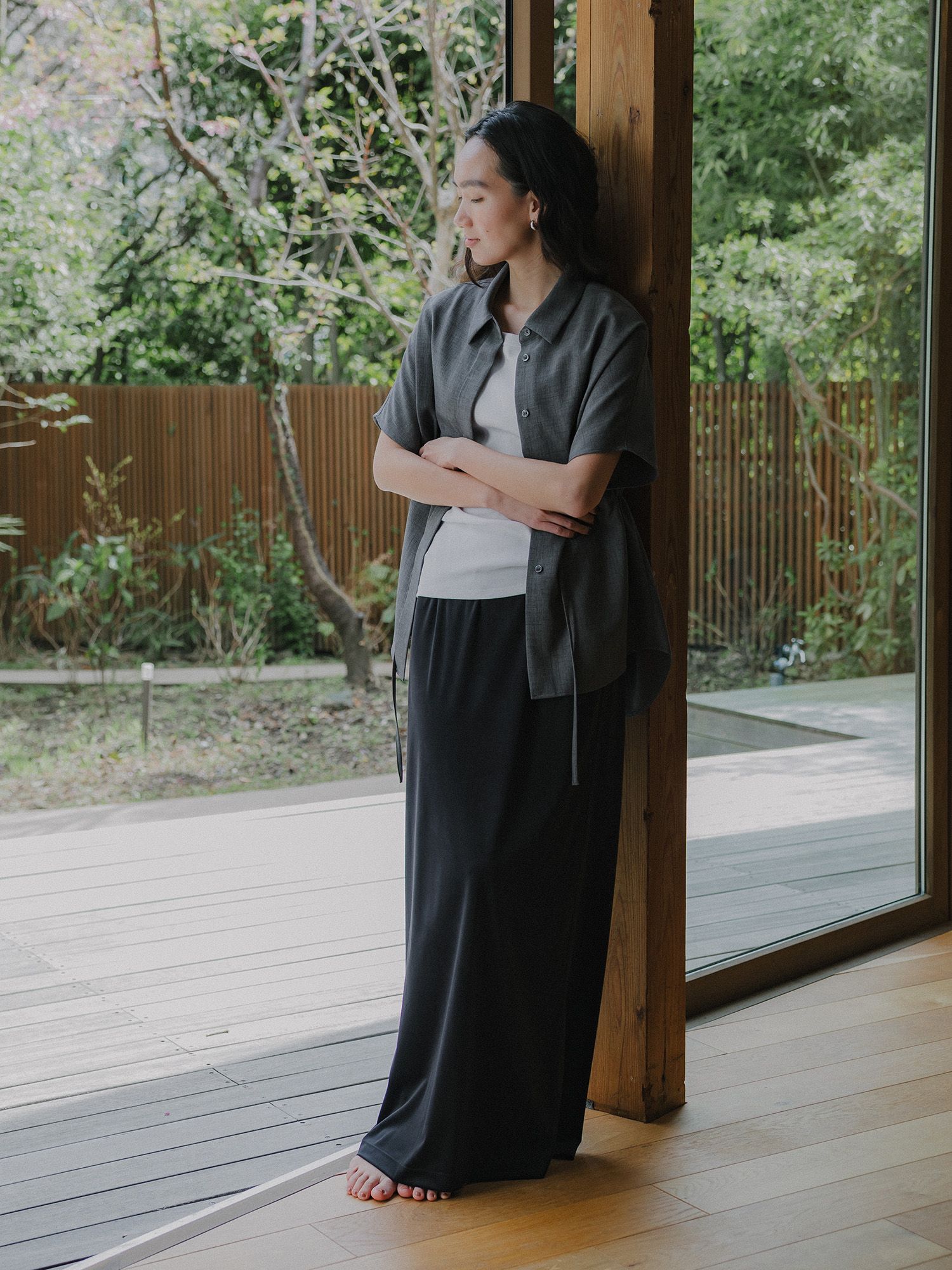 ストレッチベロアストレートスカート