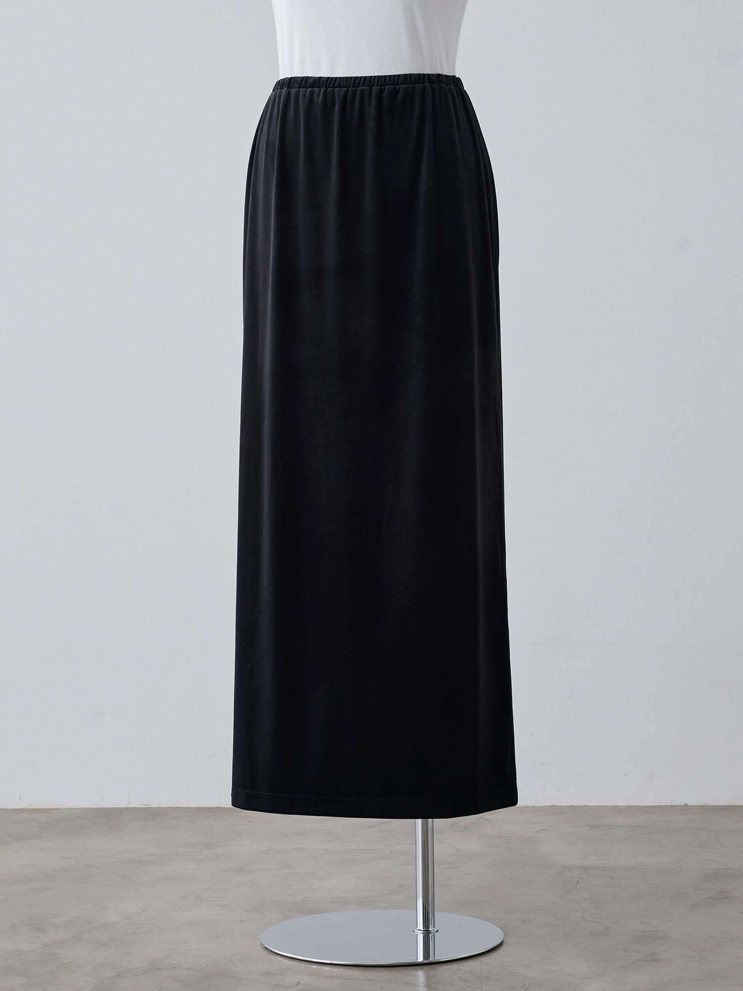 ストレッチベロアストレートスカート