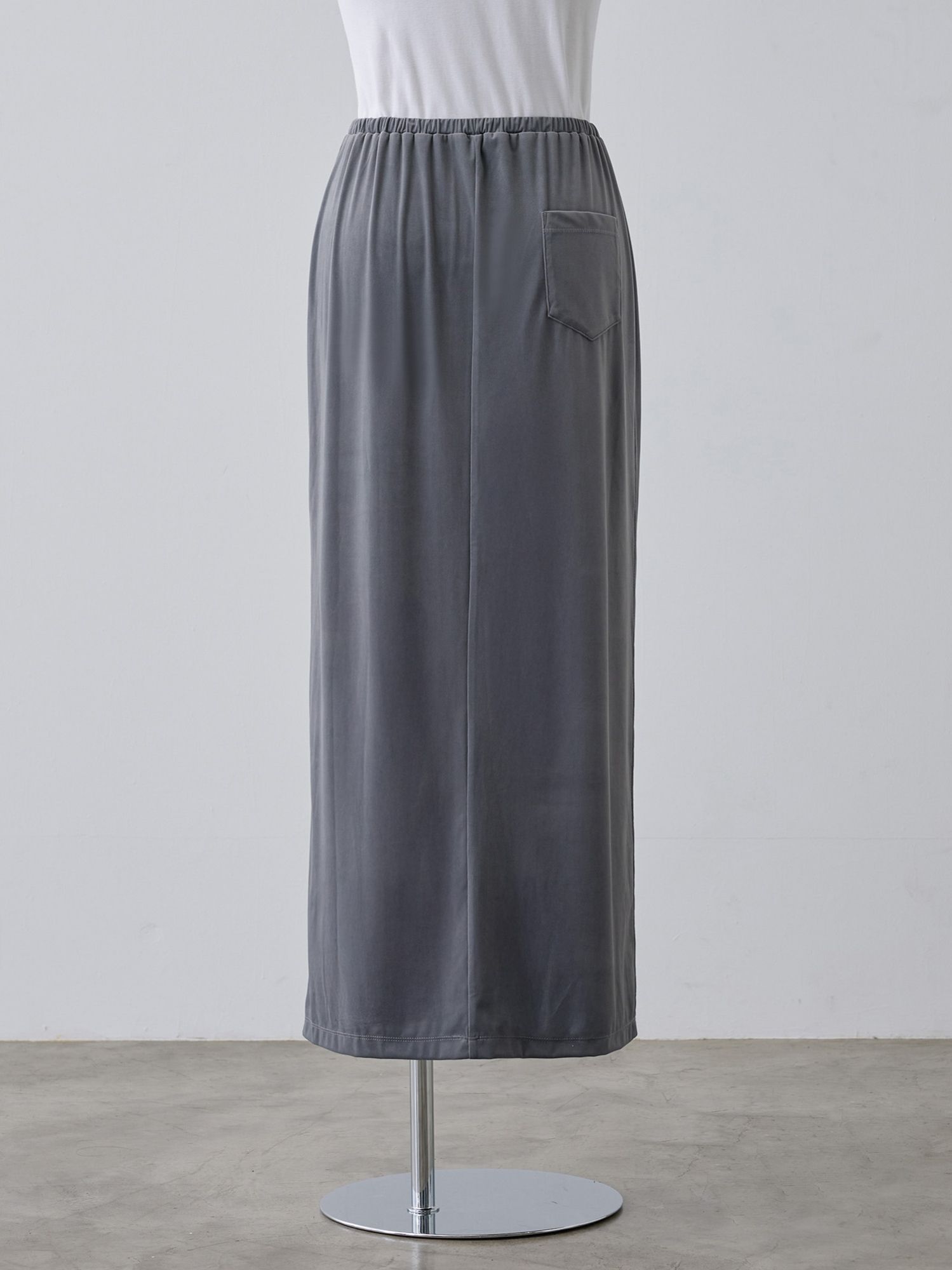 ストレッチベロアストレートスカート