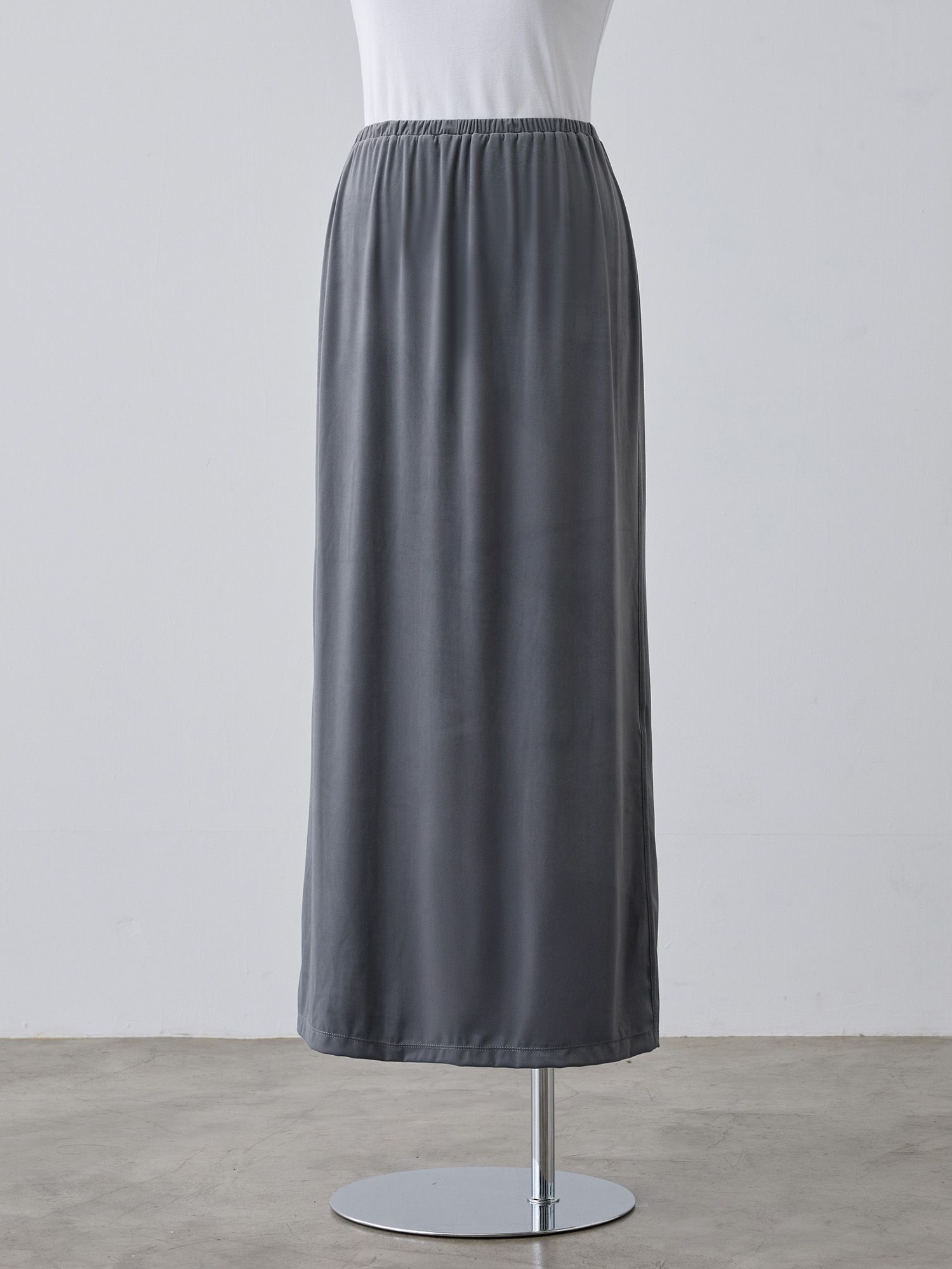 ストレッチベロアストレートスカート