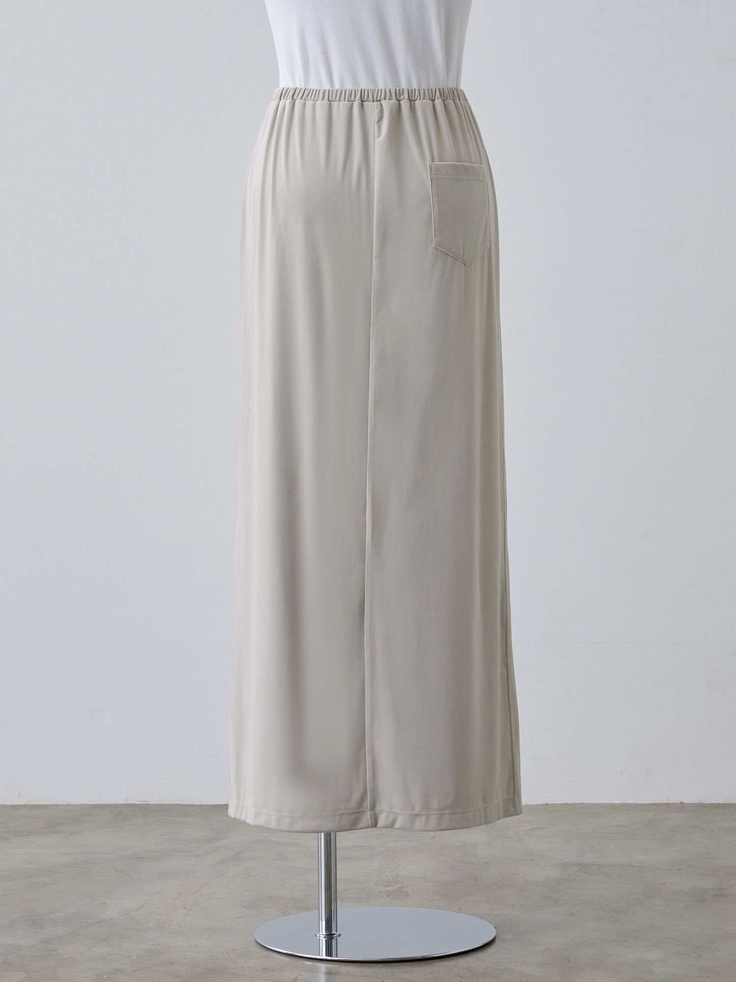 ストレッチベロアストレートスカート