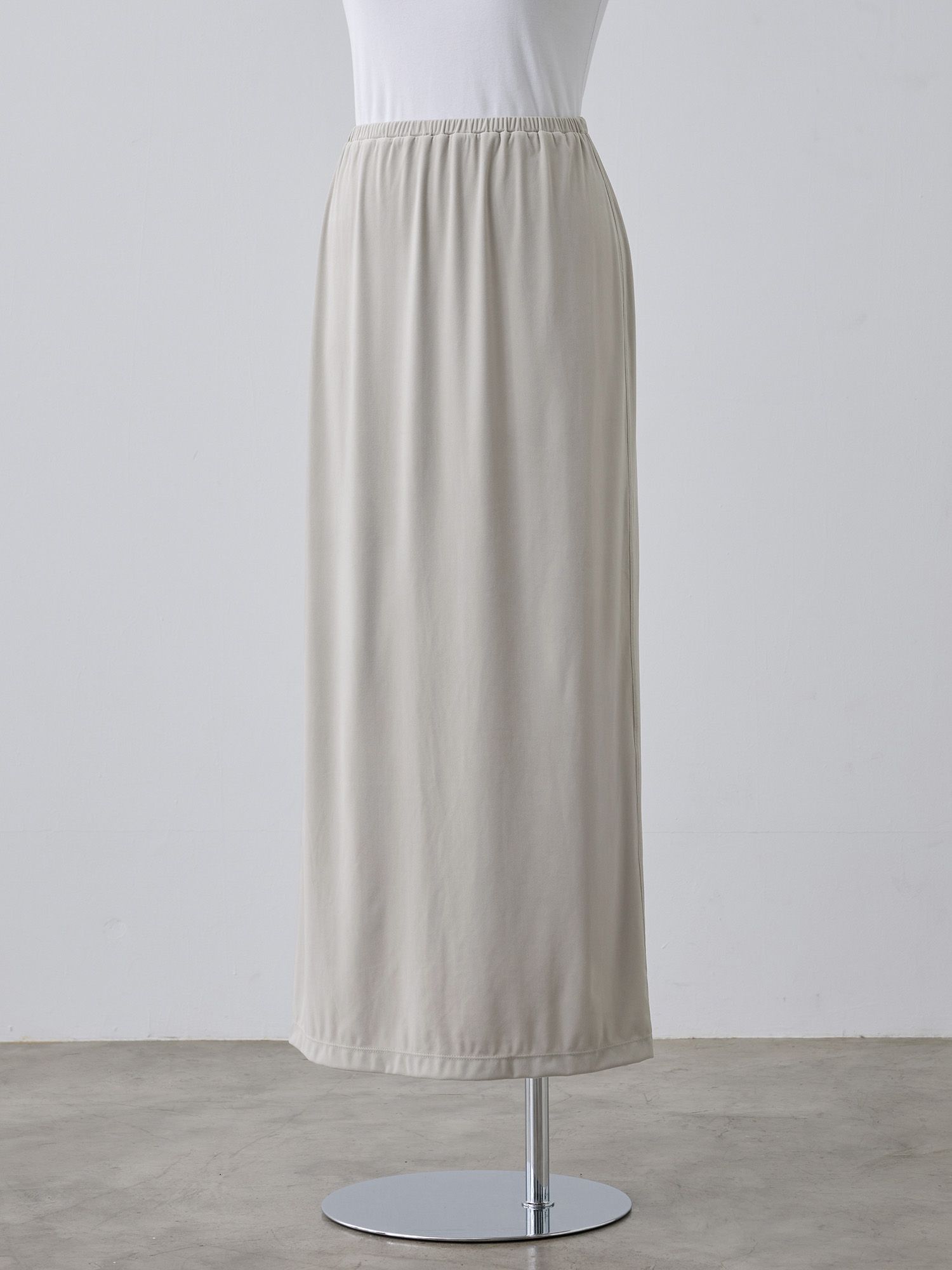 ストレッチベロアストレートスカート